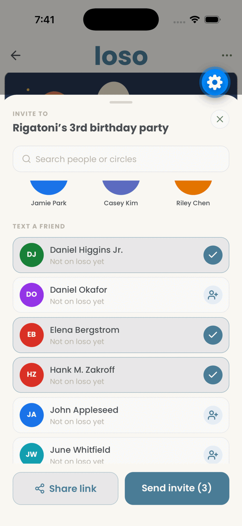 LoSo invite screen showing contact selection